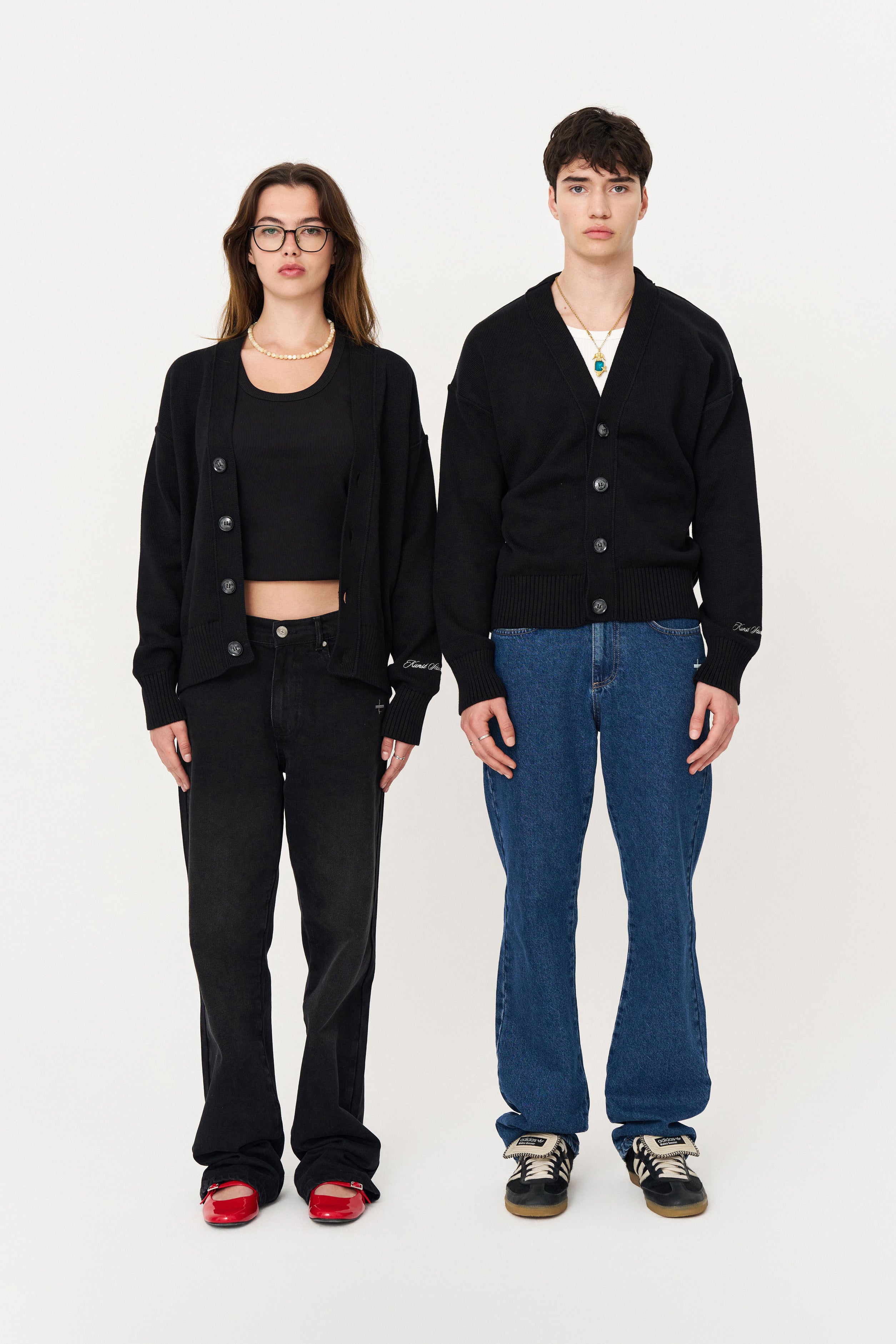 Nakışlı Siyah Hırka