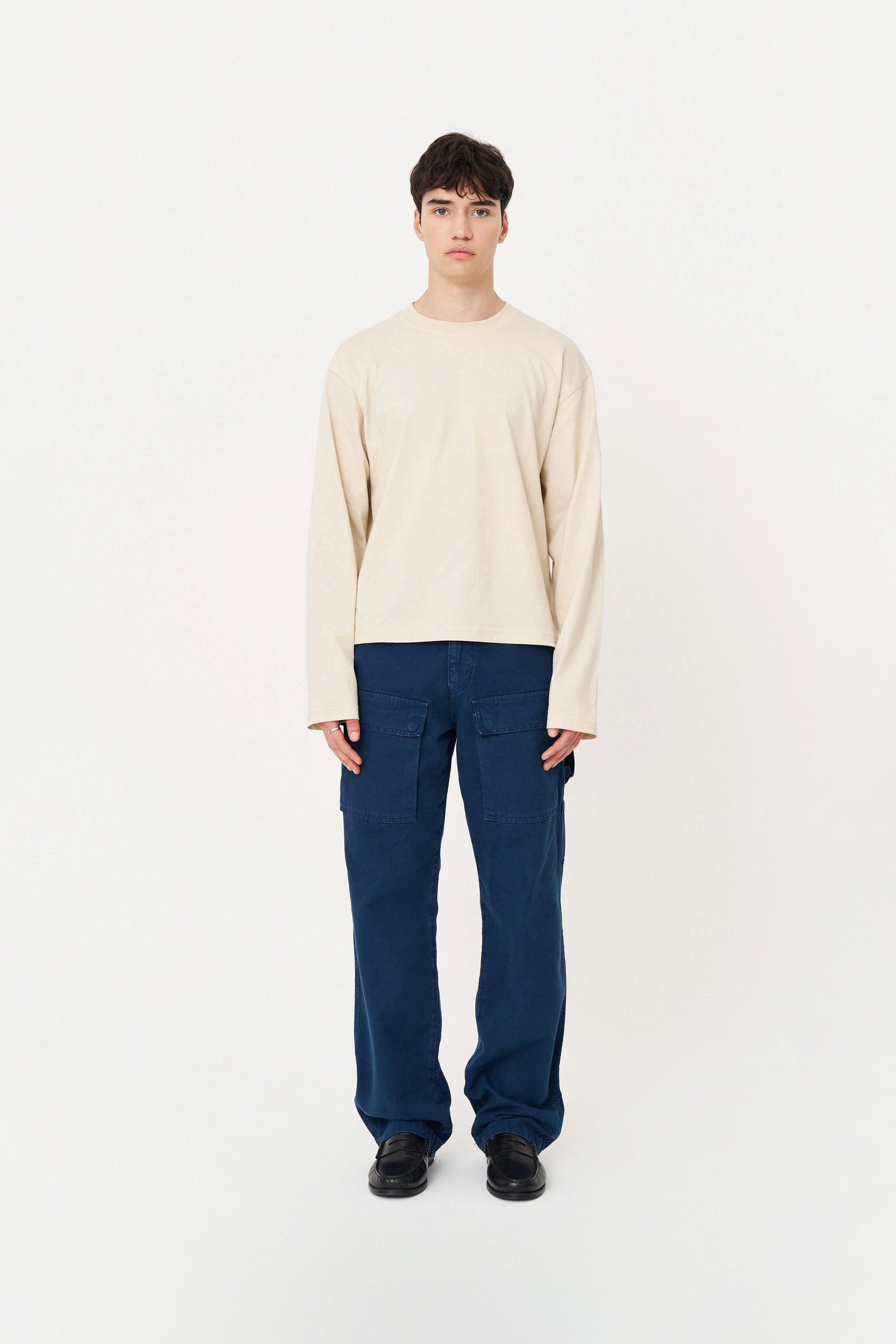 Uzun Kollu Nakışlı Oversize Krem T-Shirt