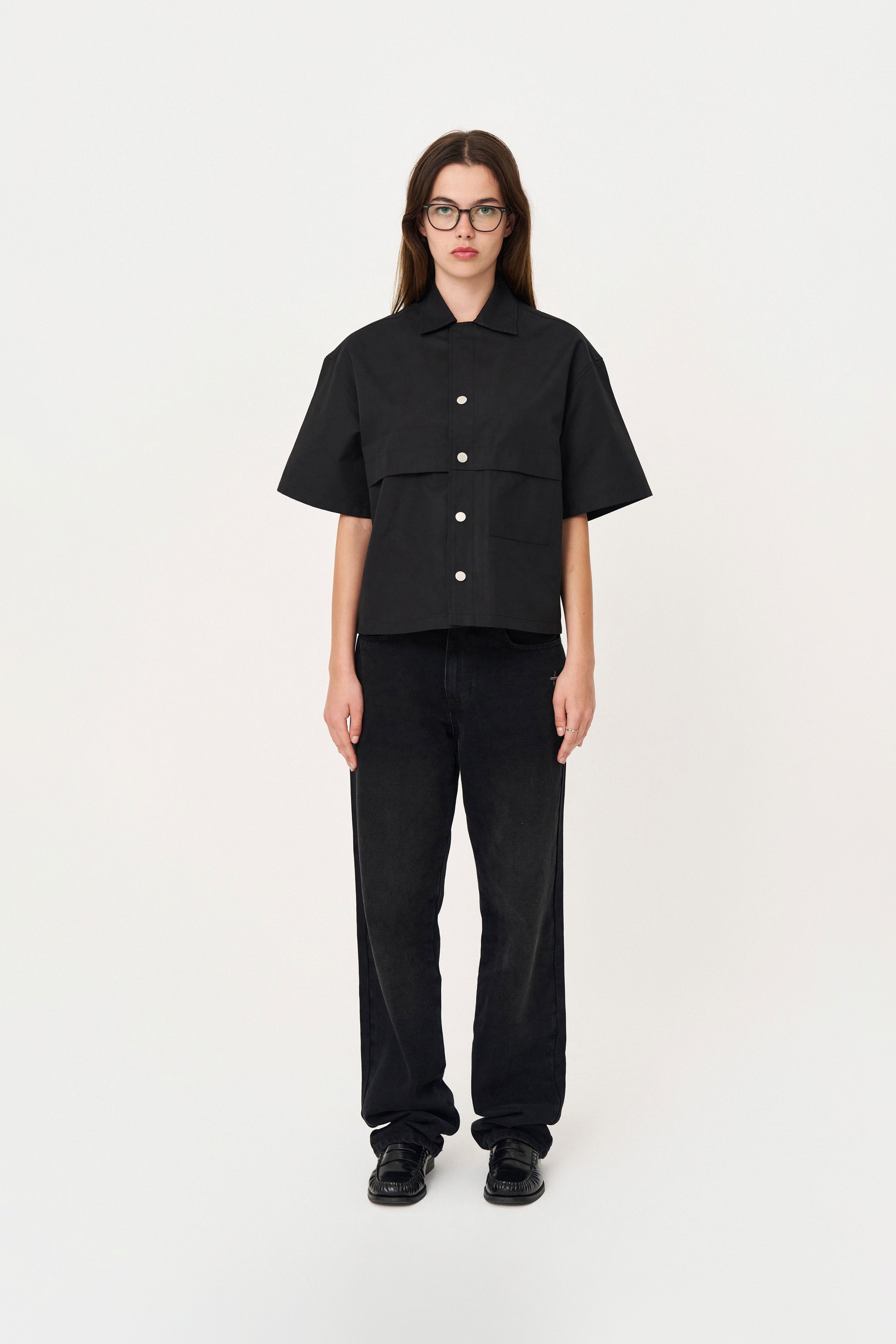 Siyah Box Fit Kısa Kollu Teknik Gömlek