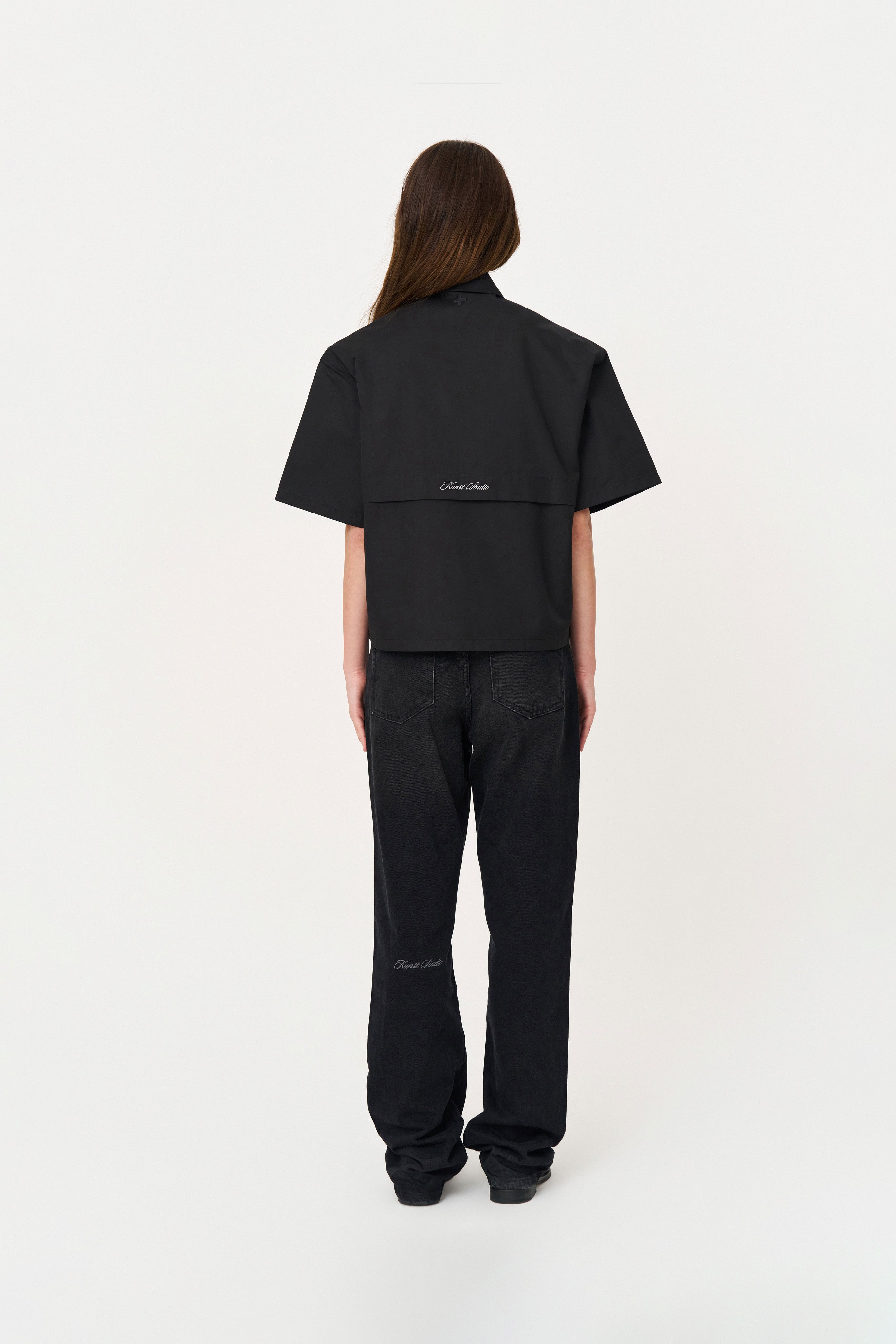 Siyah Box Fit Kısa Kollu Teknik Gömlek