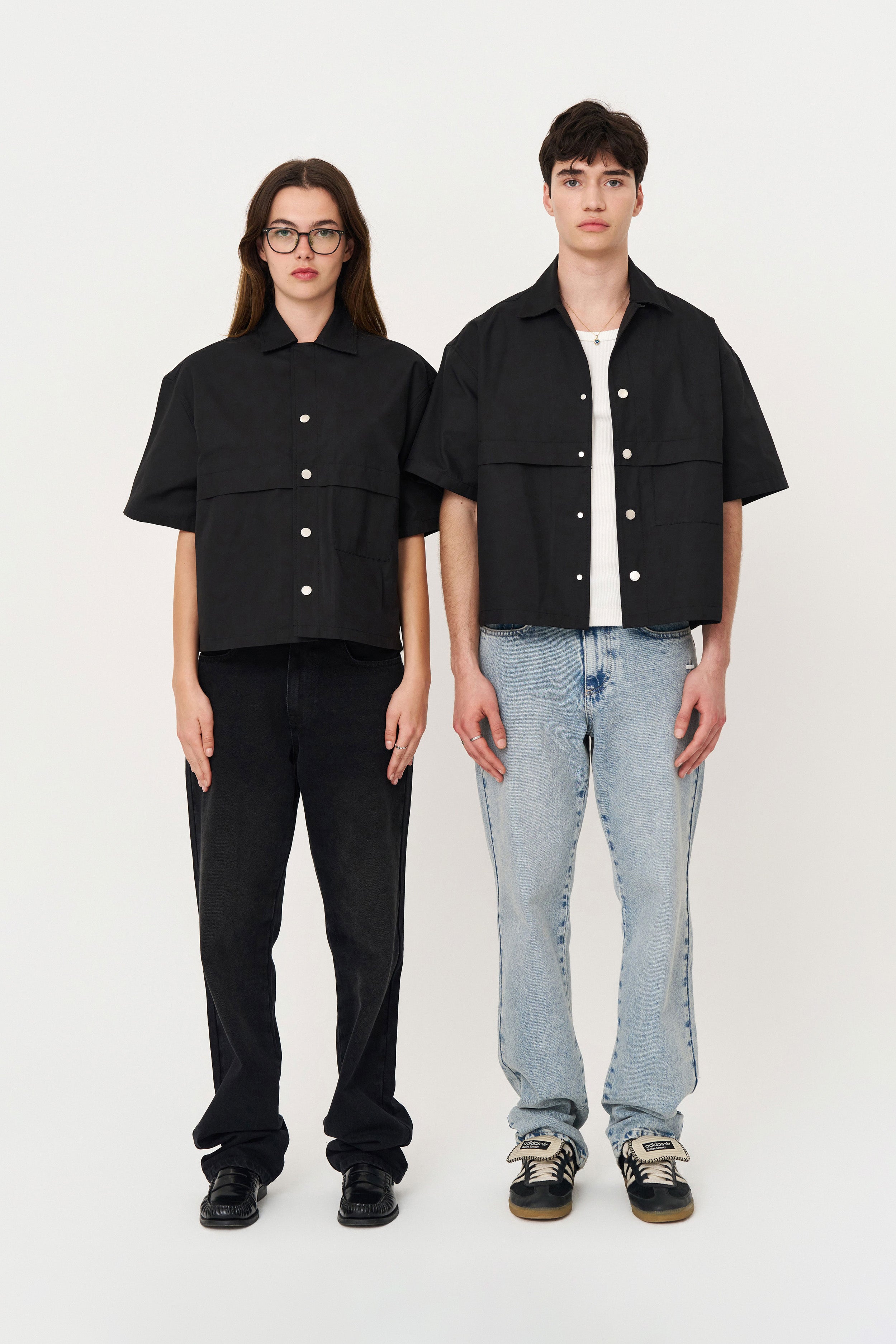 Siyah Box Fit Kısa Kollu Teknik Gömlek